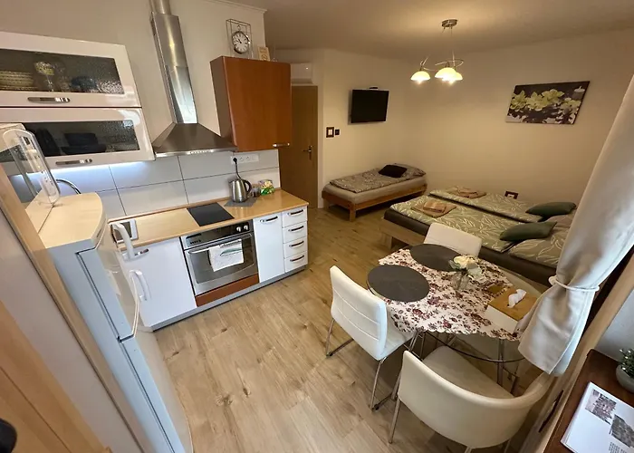 Losonci Nesvady- Pre 2 Osoby 아파트